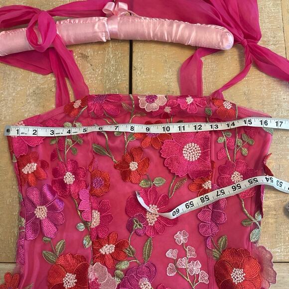 Emphatically Adorable Hot Pink Floral Tie-Strap Mini Dress
Lulus Sz M - Picture 5 of 6